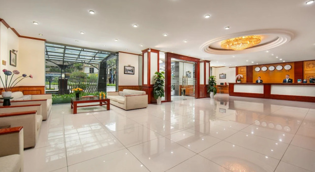 A25 Premium Hotel - 705 Lac Long Quan, Забронировать Отель СПА-отели Ханоя, SPA-услуги