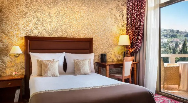 Двухместный номер Standard с балконом и с видом на парк Remisens Hotel METROPOL