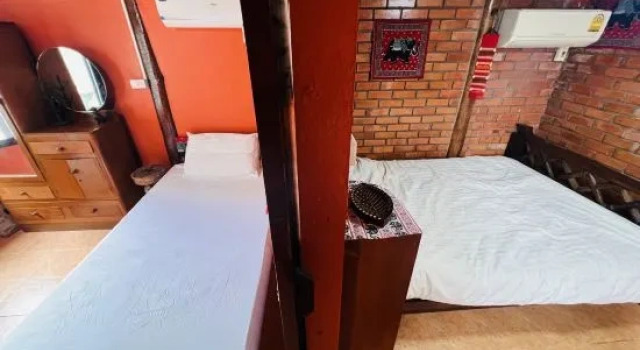 Люкс Thai Tom s GuestHouse