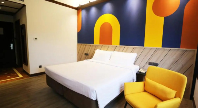 Deluxe Tropical Double room Furama RiverFront