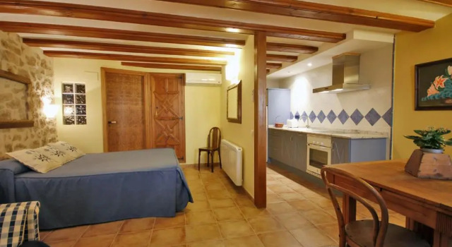 Apartamentos Santa Agueda, Boek Appartement Hotels in Valderrobres met parkeren, Parkeren