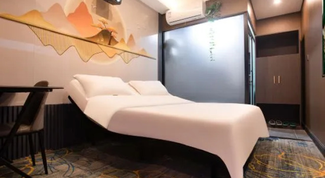 Tian'e Lake Cinema Hotel (Haikou Wangfujing Haiken Plaza)