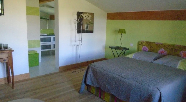 Le Petit Verger, Book Hotel Hoteller i Corbières med parkering, Parkering