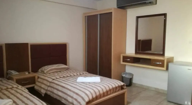 Двухместный номер Standard c 1 комнатой The Yacht Hotel