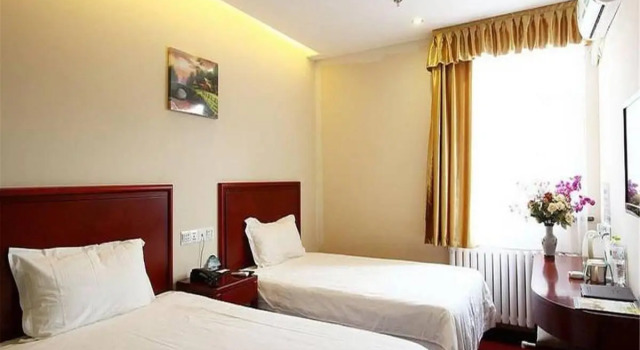 Двухместный номер Standard GreenTree Inn BeiJing XiZhiHe Dimension Stone Market Express Hotel