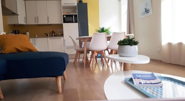 Appartement 60m2 / Hyper Centre (Gares et Vieux Lille), Забронировать Апартаменты/квартира Отели Лилля с парковкой, рядом с Chambre de Commerce, Парковка