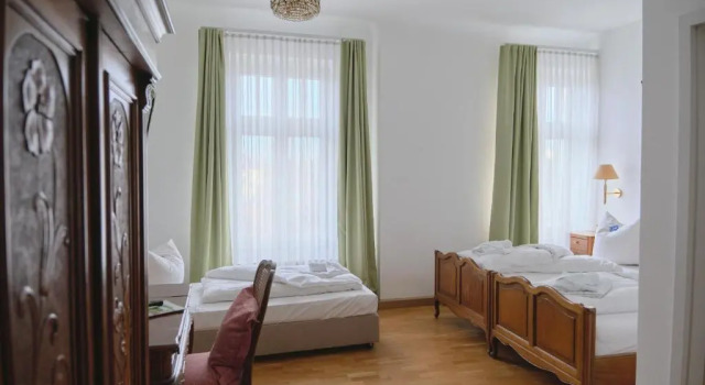 Standard triple chambre Jahrhunderthotel Leipzig