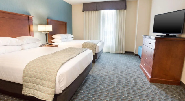 Люкс с 2 комнатами Drury Plaza Hotel St Louis Brentwood