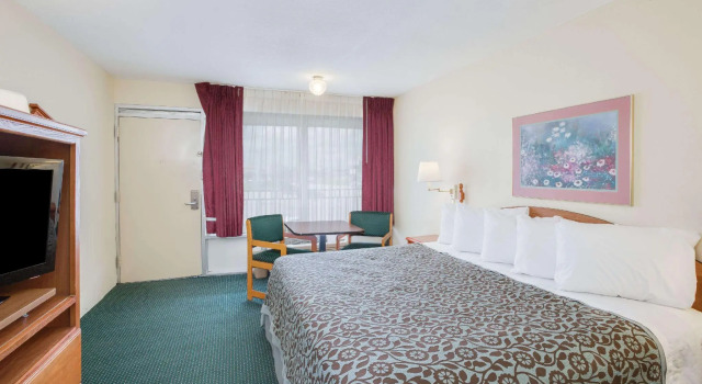 Двухместный номер Standard Days Inn by Wyndham Newport