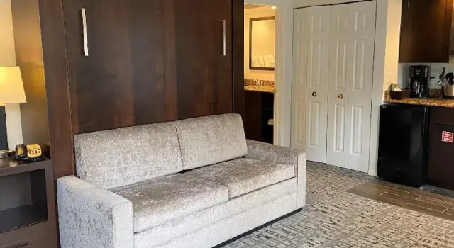 Номер Standard Club Wyndham Branson at The Falls