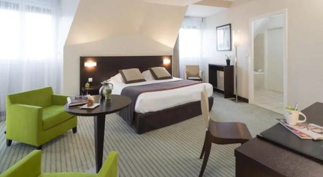 Номер Standard Le Richebourg Hôtel, Restaurant & Spa