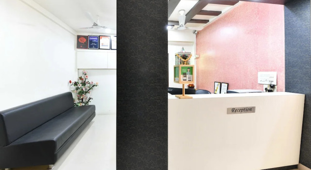 OYO 2116 Skylon Hotel, Réserver Hôtel Gandhinagar 