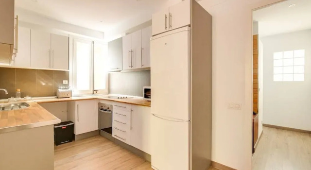 Wonderful Renovated 1 Bed With Terrace