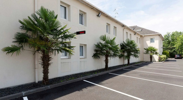 The Originals City, Angers Sud, Le Village 49, Prenota Hotel Hotel a Centro con pasti, Mezza/completa pensione