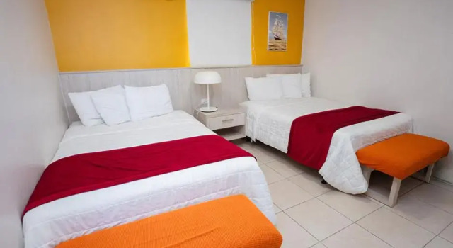 Full Moon Hotel & Restaurant, Rezervovat Hotel Salinas South Puerto Rico
