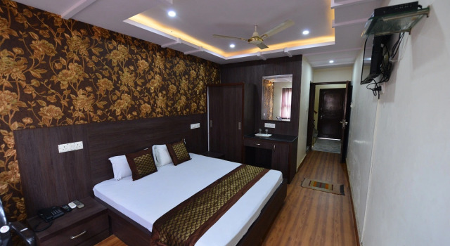 Номер Deluxe Hotel Mohit Palace