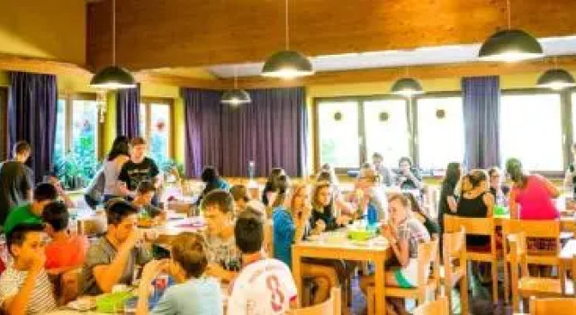Jugendherberge Furth im Wald, Prenota Hotel Furth im Wald Alto Palatinato