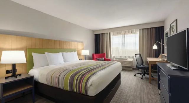 Двухместный номер Standard Country Inn & Suites by Radisson, Champaign North, IL