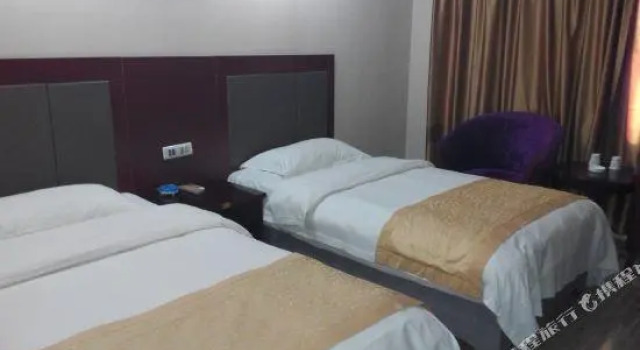 Xianyang Moonlight Island Style Hotel, Prenota Hotel Hotel a Shaanxi con parcheggio, Parcheggio