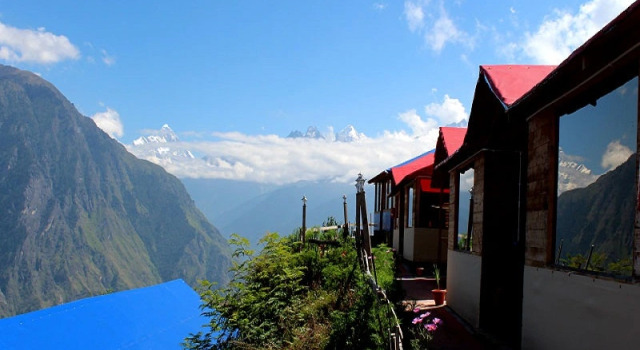 Blue Poppy Resort, Rezervovat Lázně / Resort Auli Uttarakhand
