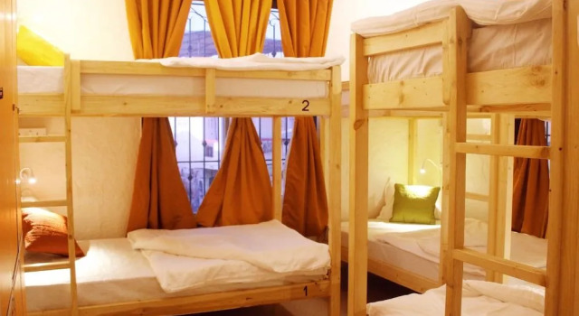 Cohostel, Book Hotel Bandra Mumbai