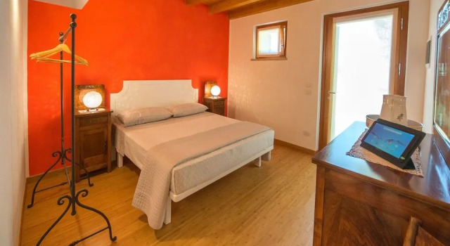 B&B La Rubiana, Забронировать Отель «постель и завтрак» Отели Каприно-Веронезе с парковкой, Парковка