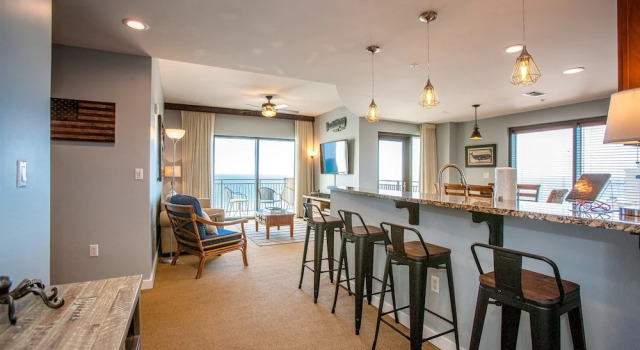 2 Gulf-front Units W/ Pool & Spa 3 Bedroom Condo