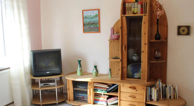 Wohnung mit Grossem Garten an der Ostseekuste, Забронировать Дом для отпуска Отели Нойбуков с парковкой, Парковка