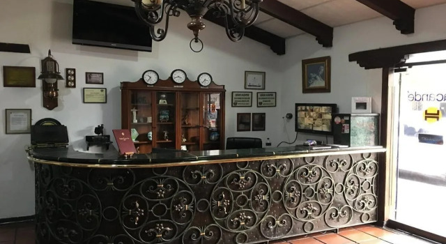Hotel Pacande, Забронировать Отель Отели в центре Нейва, в центре, Парковка