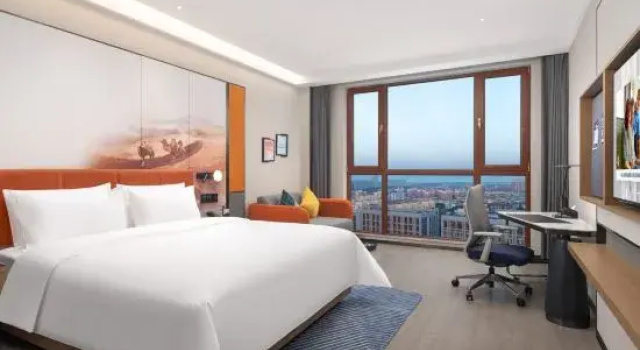 Номер Business Hampton by Hilton Zhongwei Shapotou