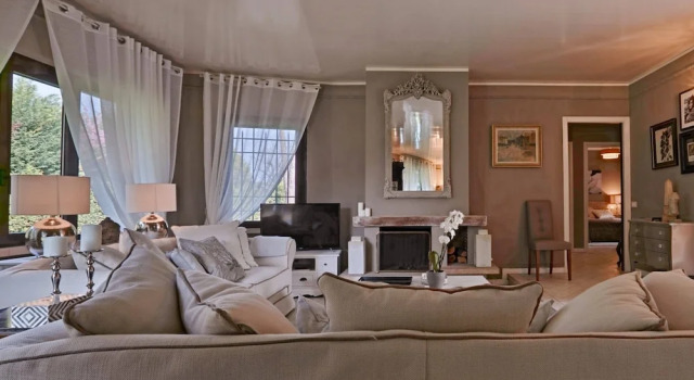 Luxury Villa Bianca, Забронировать Вилла Отели Valtenesi del Garda с бассейном, Бассейн