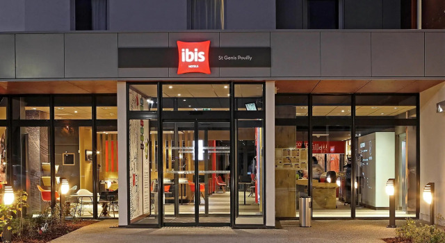 Ibis Saint-Genis-Pouilly Genève, Prenota Hotel Hotel a Alvernia con parcheggio, Parcheggio
