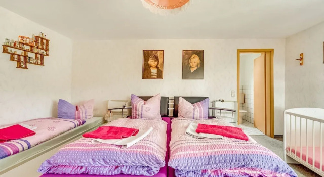 Charming Holiday Home in Neustadt am Rennsteig With Sauna, Prenota Casa vacanze Neustadt am Rennsteig Rennsteig