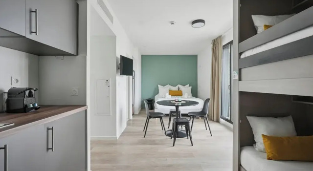 Двухместная студия Comfort с балконом All Suites Appart Hôtel - Paris Ouest - Colombes