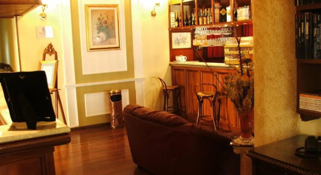 Cristal Hotel, Prenota Hotel Manocalzati 