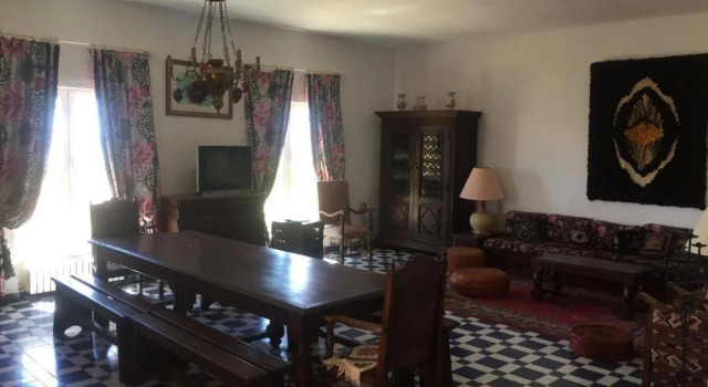il castello B&B, Book Bed and Breakfast Hoteller i Korba med parkering, Parkering
