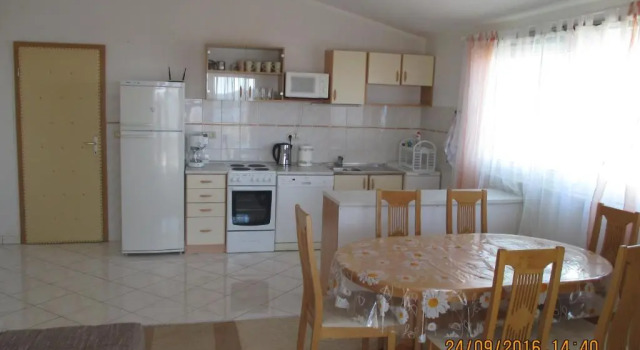 Апартаменты с 2 комнатами Apartments Katarine Zrinske