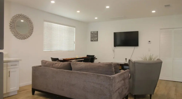 Brand New 2BD House Private, 预订 酒店 洛杉矶 洛杉矶都会区
