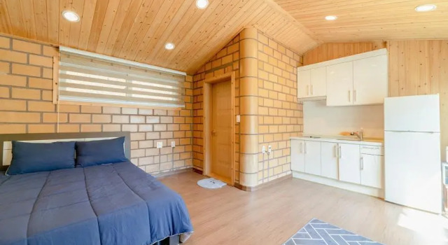 Gapyeong Hobak Pension, Prenota Hotel Deokhyeon Gyeonggi-do