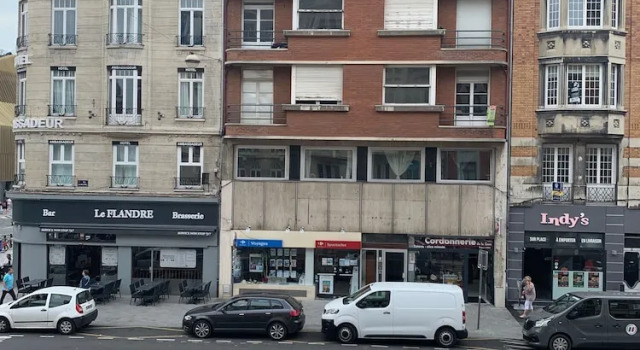 Studio Noah Lille Flandres, Забронировать Отель Отели Лилля с завтраком, рядом с Торговый центр Euralille, Завтраки