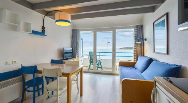 Апартаменты Дуплекс c 1 комнатой с балконом и с видом на море Résidence Pierre & Vacances la Corniche de la Plage