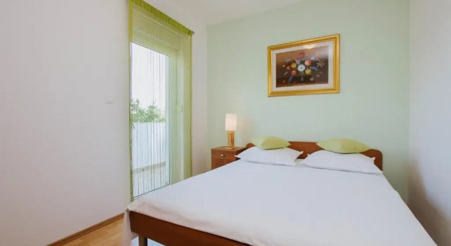 Apartments Dome - 30 m from beach, Забронировать Апартаменты/квартира Арбания Трогир