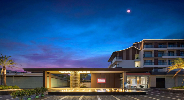 Ramada by Wyndham Guilin Yangshuo Resort, Rezerwuj Ośrodek wypoczynkowy Hotele resortowe w Yangshuo, Ośrodek wypoczynkowy