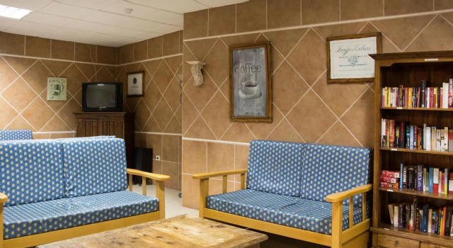 Spacious holiday home in Playa de las Americas with pool, Book Hotel Hotels in Tenerife with Parking, Parking