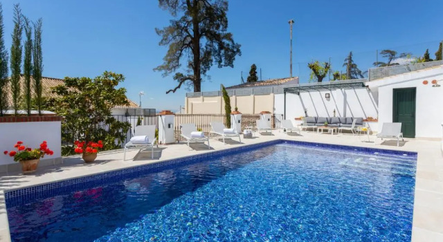 Genteel Home Carmen San Ignacio, Varaa Hotelli Genil 