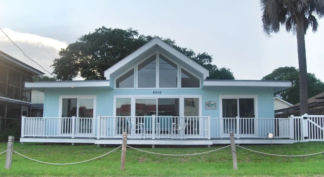 4510 Seaview Street NMB 3 Bedrooms 2 Bathrooms Home