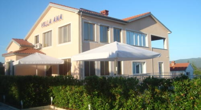 Apartments Villa Ana, Buchen Sie Ferienwohnung Apartments in Insel Krk, Ferienwohnung