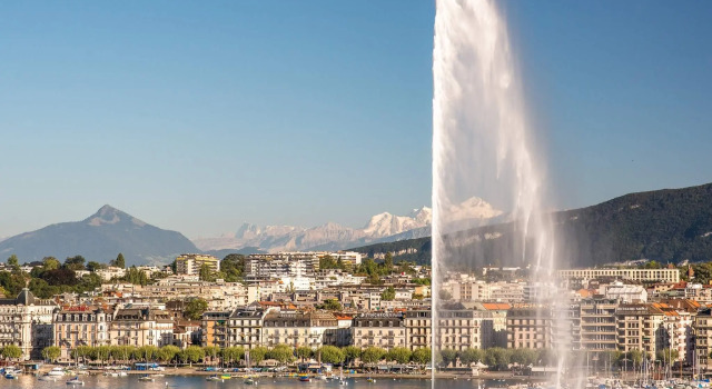 Двухместный полулюкс с видом на город Fairmont Grand Hôtel Genève