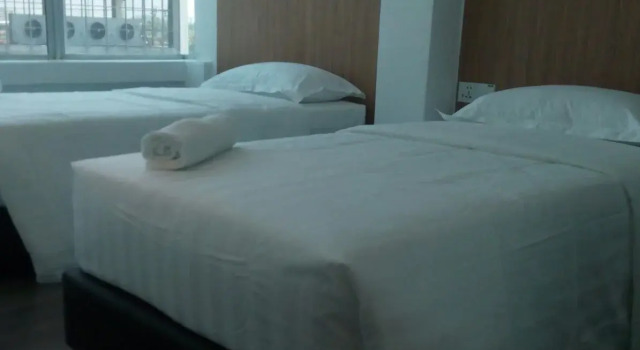 Place2Stay @ Gong Badak