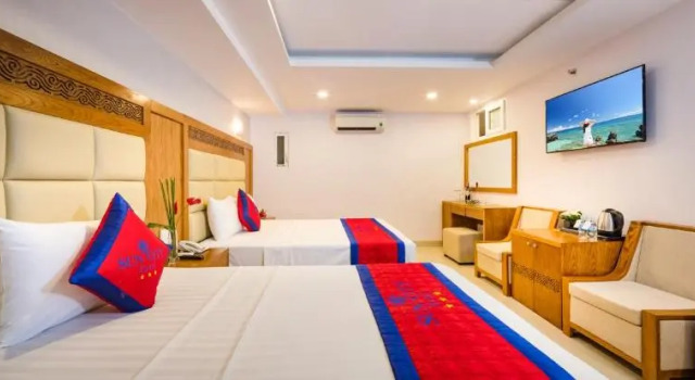 Трёхместный номер Standard (без окна) Sun City Hotel